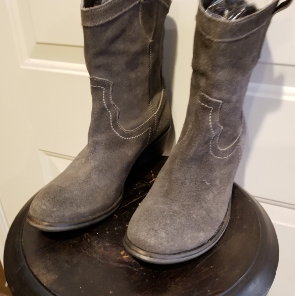 Milano Mode Shoes - Milano Mode Fashion Suede Leather Size 38 Low Calf Boots